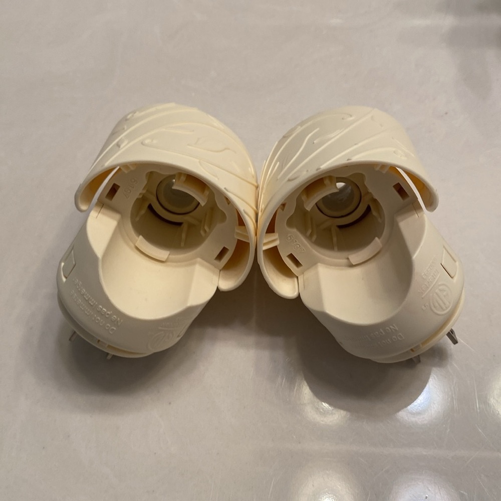 Yankee candle diffuser plug in - Picture 4 of 4
